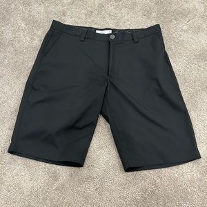 Calvin Klein Golf Shorts - Like New! 🏌️